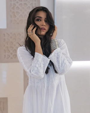 CHIKANKARI COTTON SLUB WHITE KALI KURTA