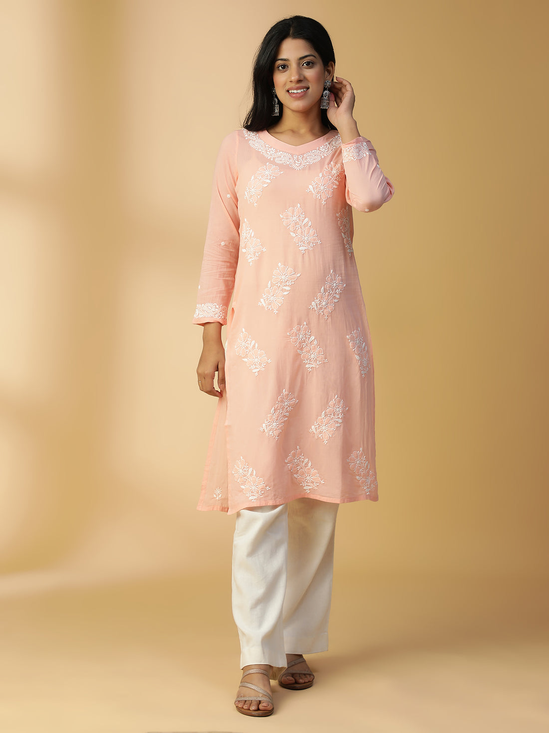 Hand Embroidered Lucknowi Chikankari Cotton Straight Peach Color Kurta CH0007B