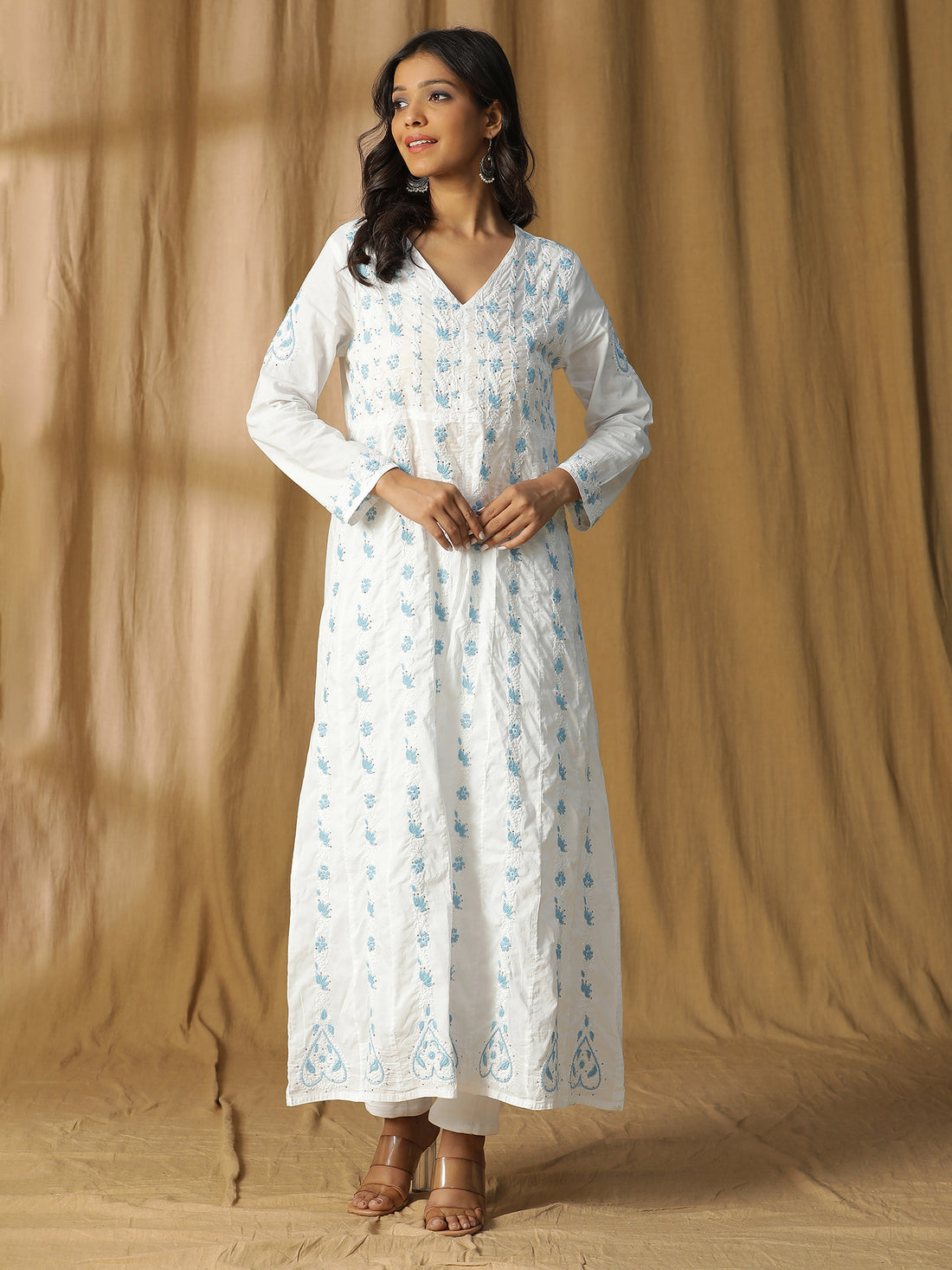 Semal handicrafts Chikankari front slit open long skirt kali kurta