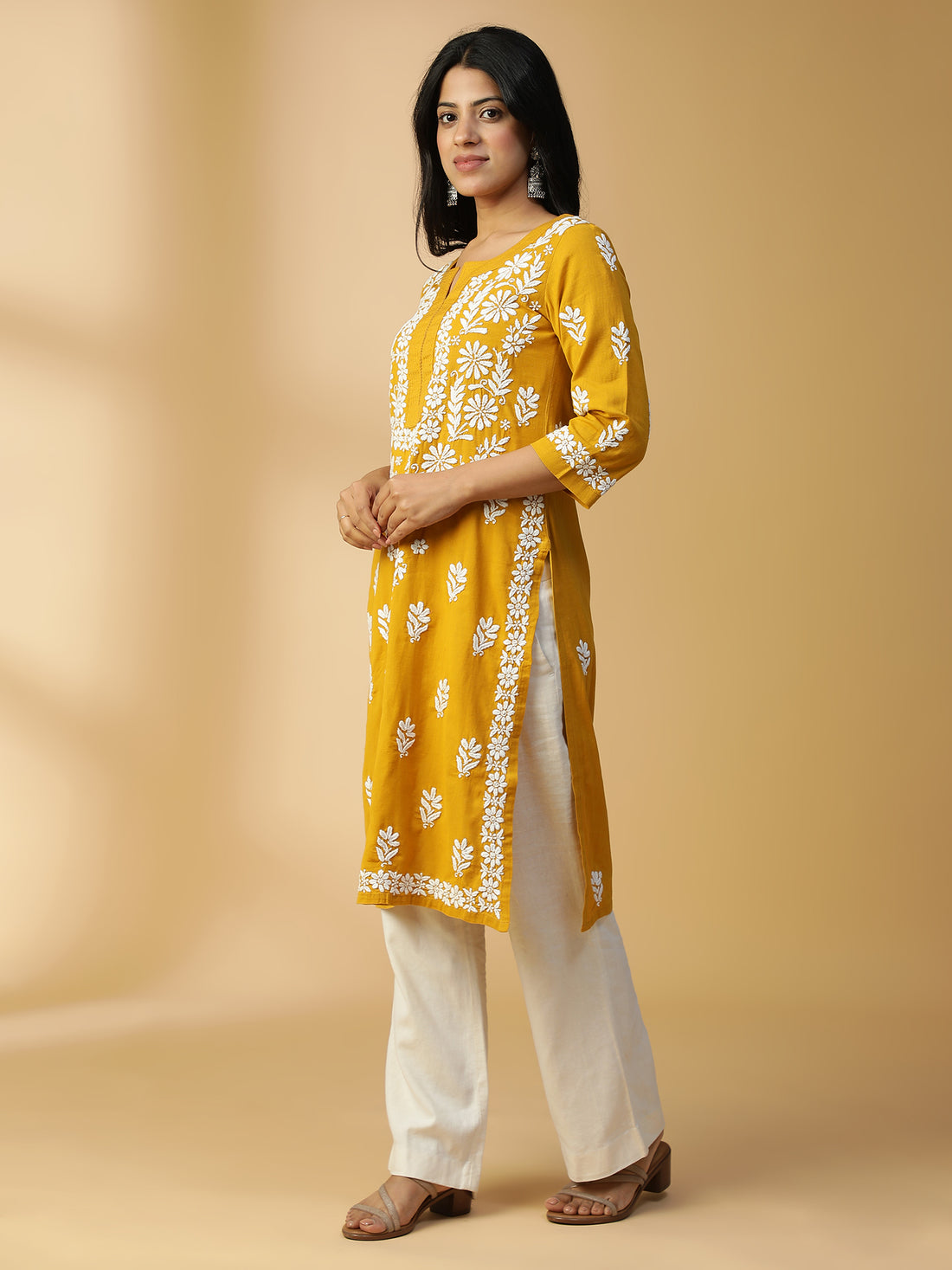 HAND EMBROIDERED MUSTARD COTTON LUCKNOWI CHIKANKARI STRAIGHT KURTA CH0153