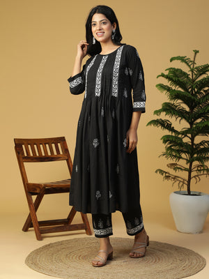 Hand Embroidered Lucknowi Chikankari Black Cotton Pintuck Kurta With Pants Set CH0233