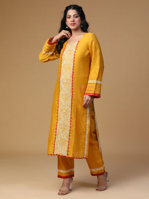 Chikankari Applique work detailing Chanderi Silk Kurta Set