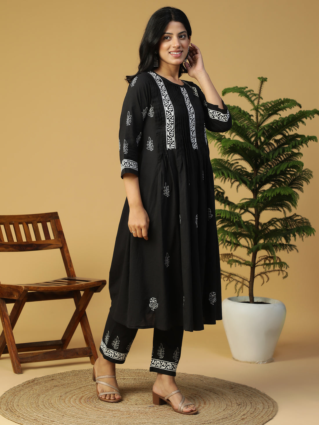 Hand Embroidered Lucknowi Chikankari Black Cotton Pintuck Kurta With Pants Set CH0233