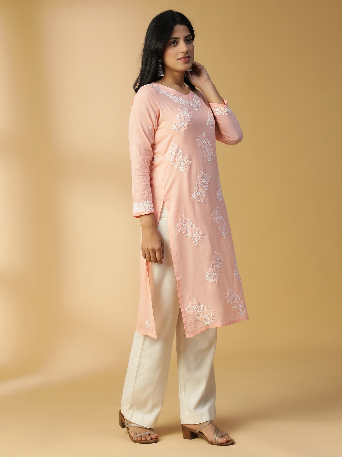 Hand Embroidered Lucknowi Chikankari Cotton Straight Peach Color Kurta CH0007B