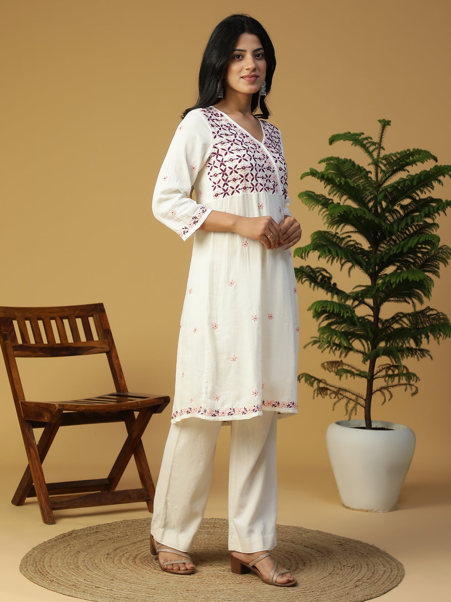 Hand Embroidered Lucknowi Chikankari Cotton Angrakha Neck Kurta CH0135B