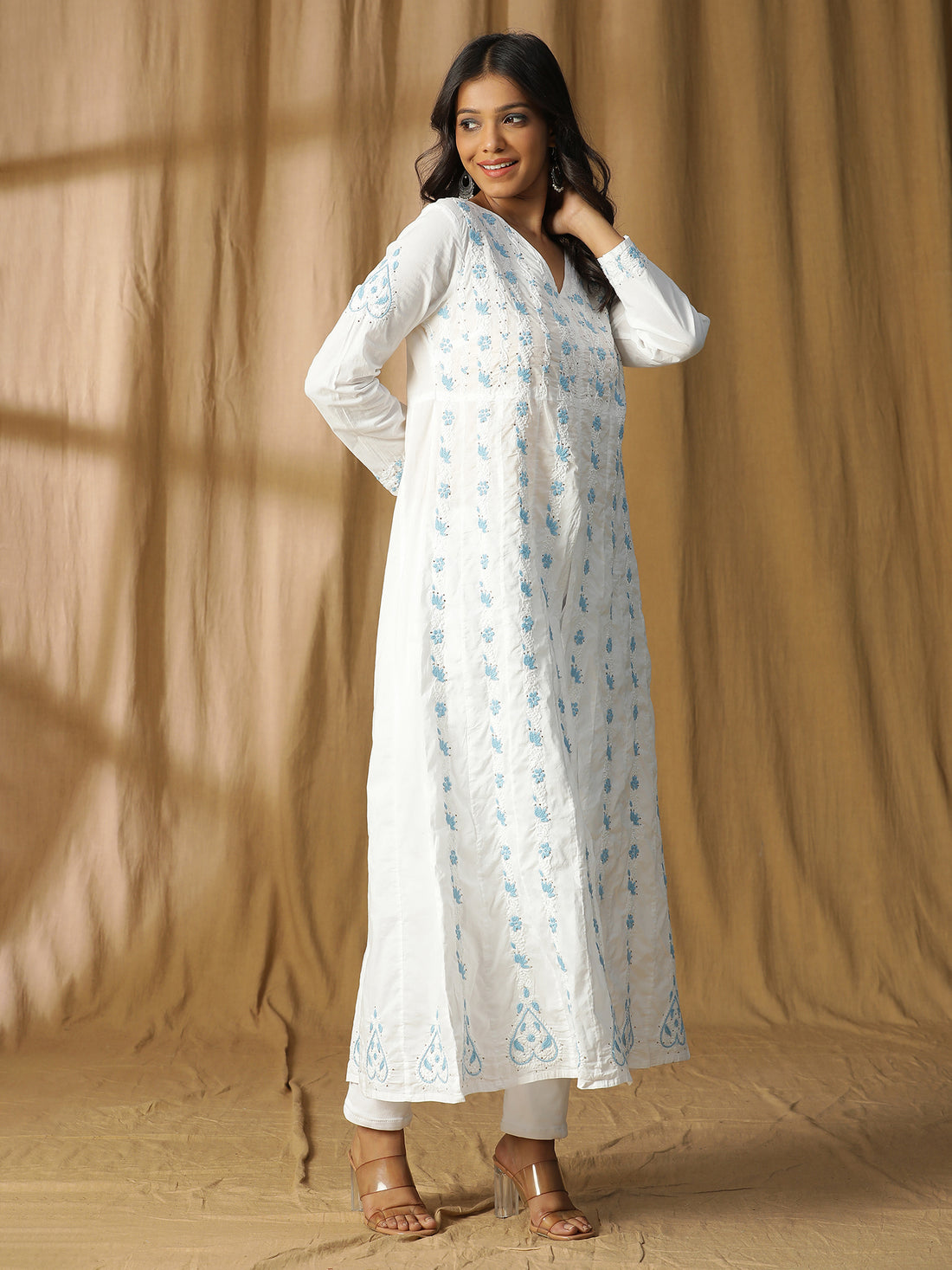 Semal handicrafts Chikankari front slit open long skirt kali kurta