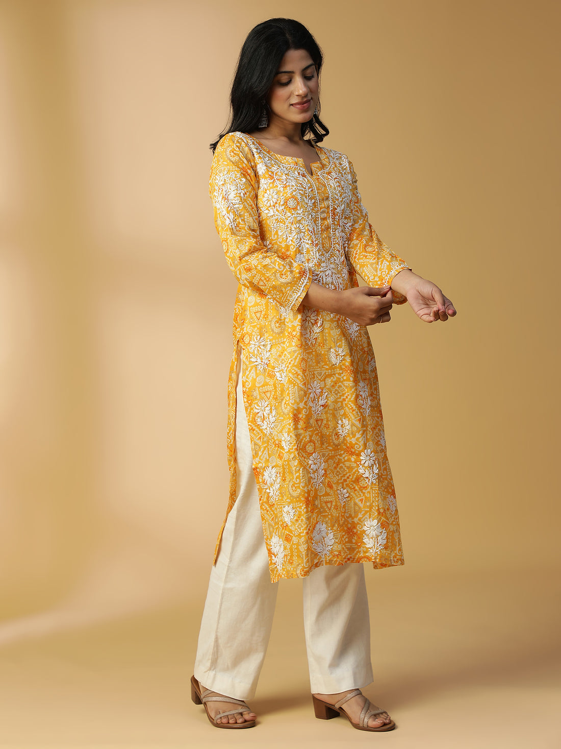 HAND EMBROIDERED GOLD YELLLOW COTTON LUCKNOWI CHIKANKARI PRINTED KURTA CH0156