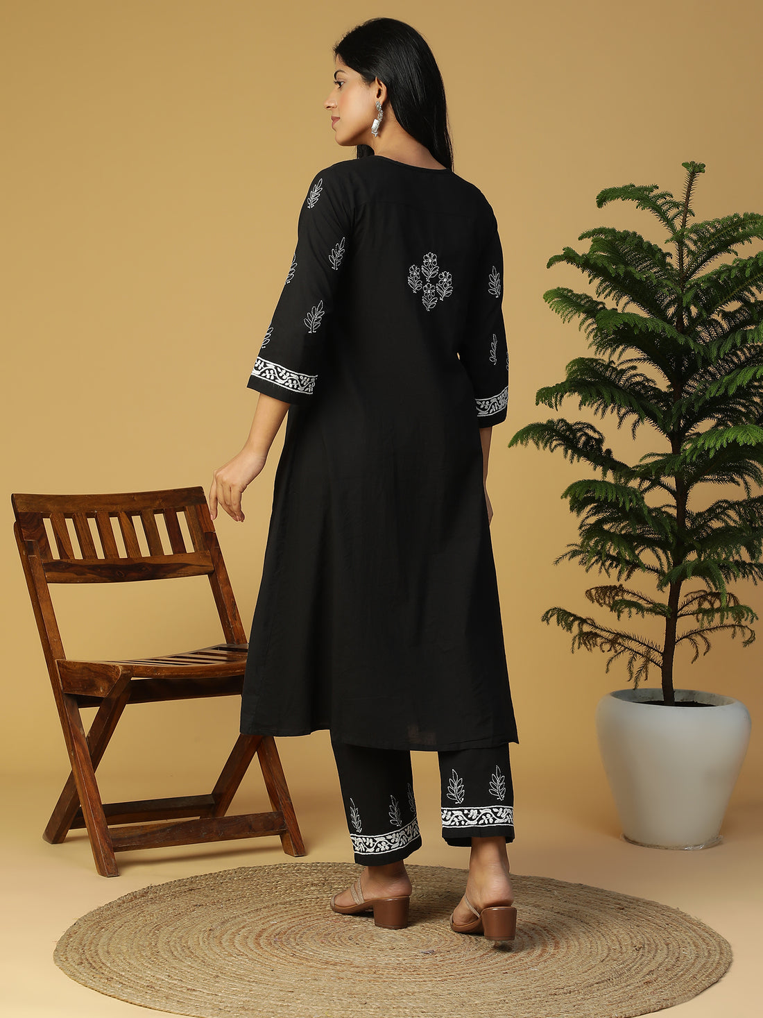 Hand Embroidered Lucknowi Chikankari Black Cotton Pintuck Kurta With Pants Set CH0233