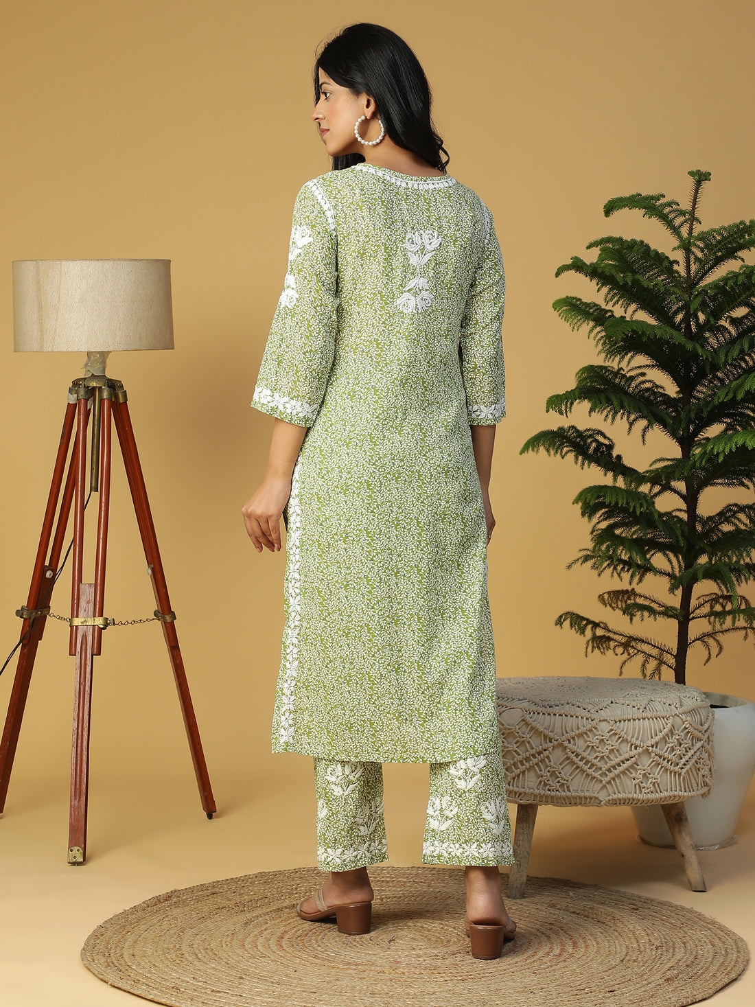 Semal Hand Embroidered Olive Green Printed Mul Cotton Lucknowi Chikankari Straight Kurta With Pants CH0173