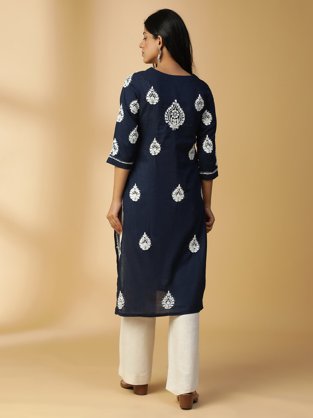 Hand Embroidered Graceful Navy Blue Chikankari Cotton Straight Lucknowi Kurta CH0155