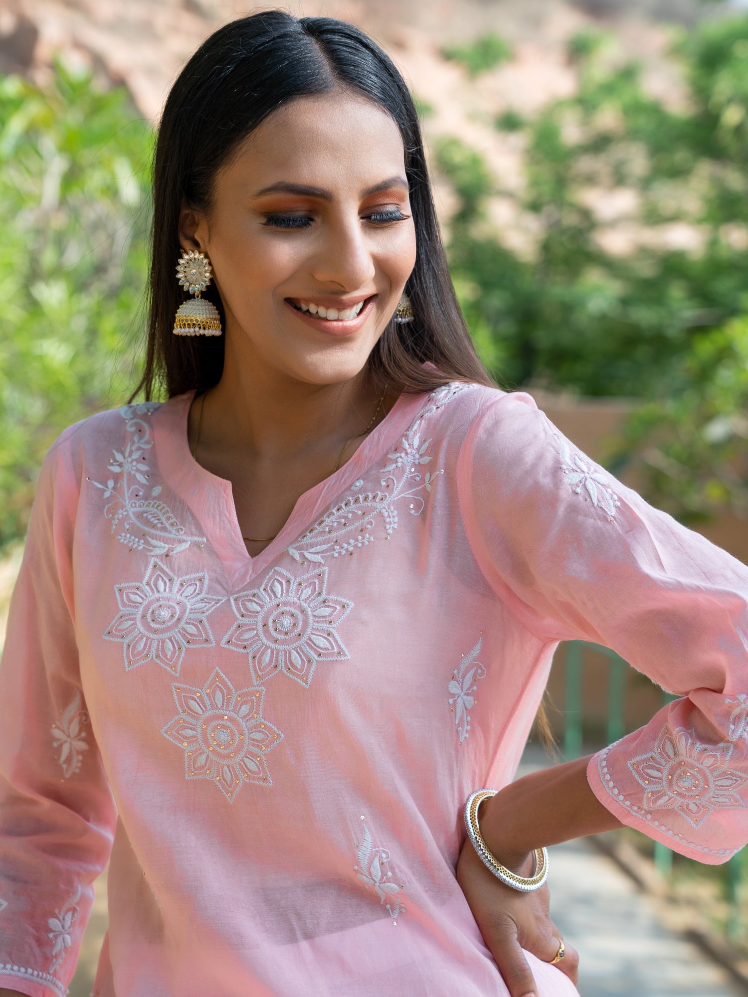 Semal handicrafts Chikankari straight pink kurta