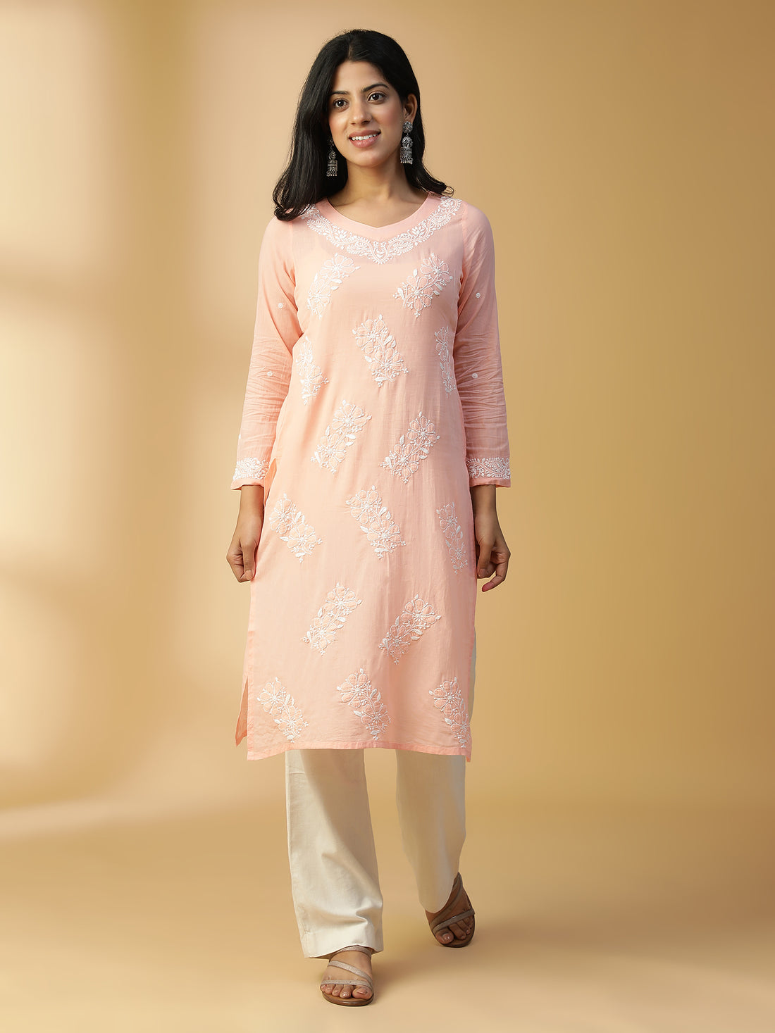 Hand Embroidered Lucknowi Chikankari Cotton Straight Peach Color Kurta CH0007B