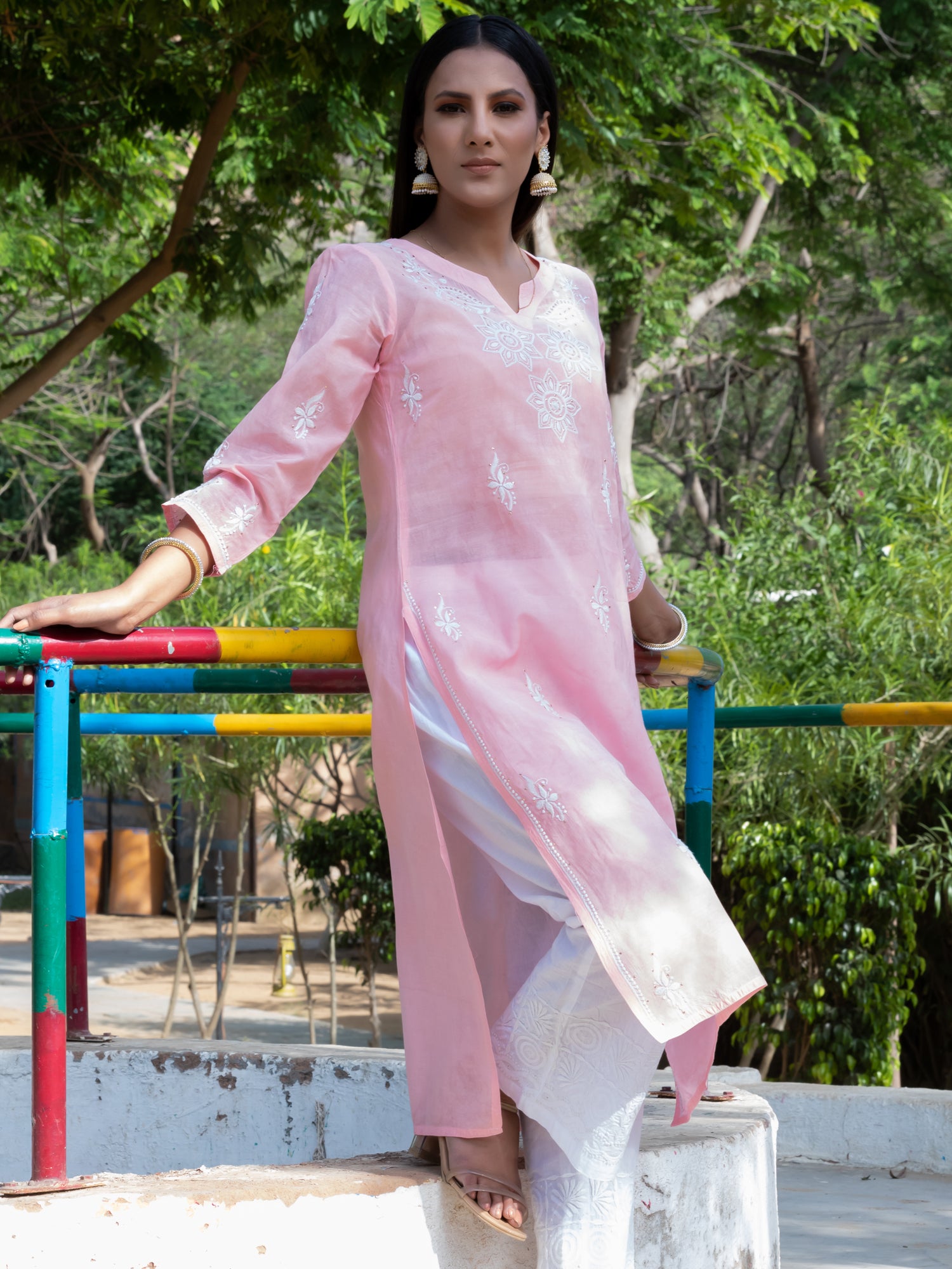 Semal handicrafts Chikankari straight pink kurta