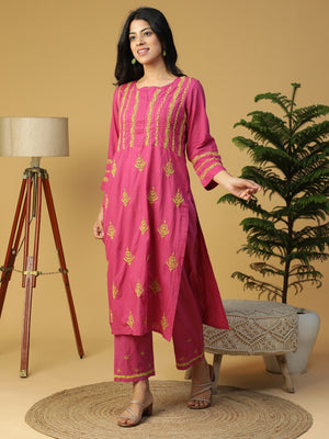 Hand Embroidered Lucknowi Chikankari Cotton Magenta Pintuck Yoke Kurta With Pants Set CH0227