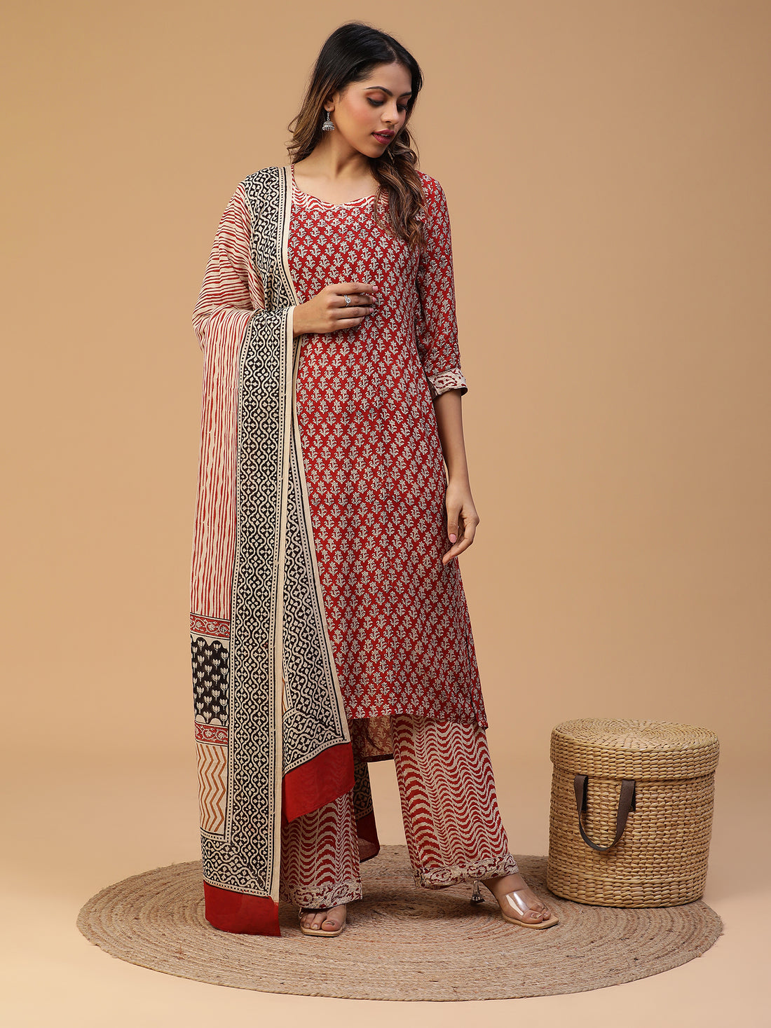 Hand Block Printed Maroon Straight Kurta With Pants And Dupatta Set Blk_001