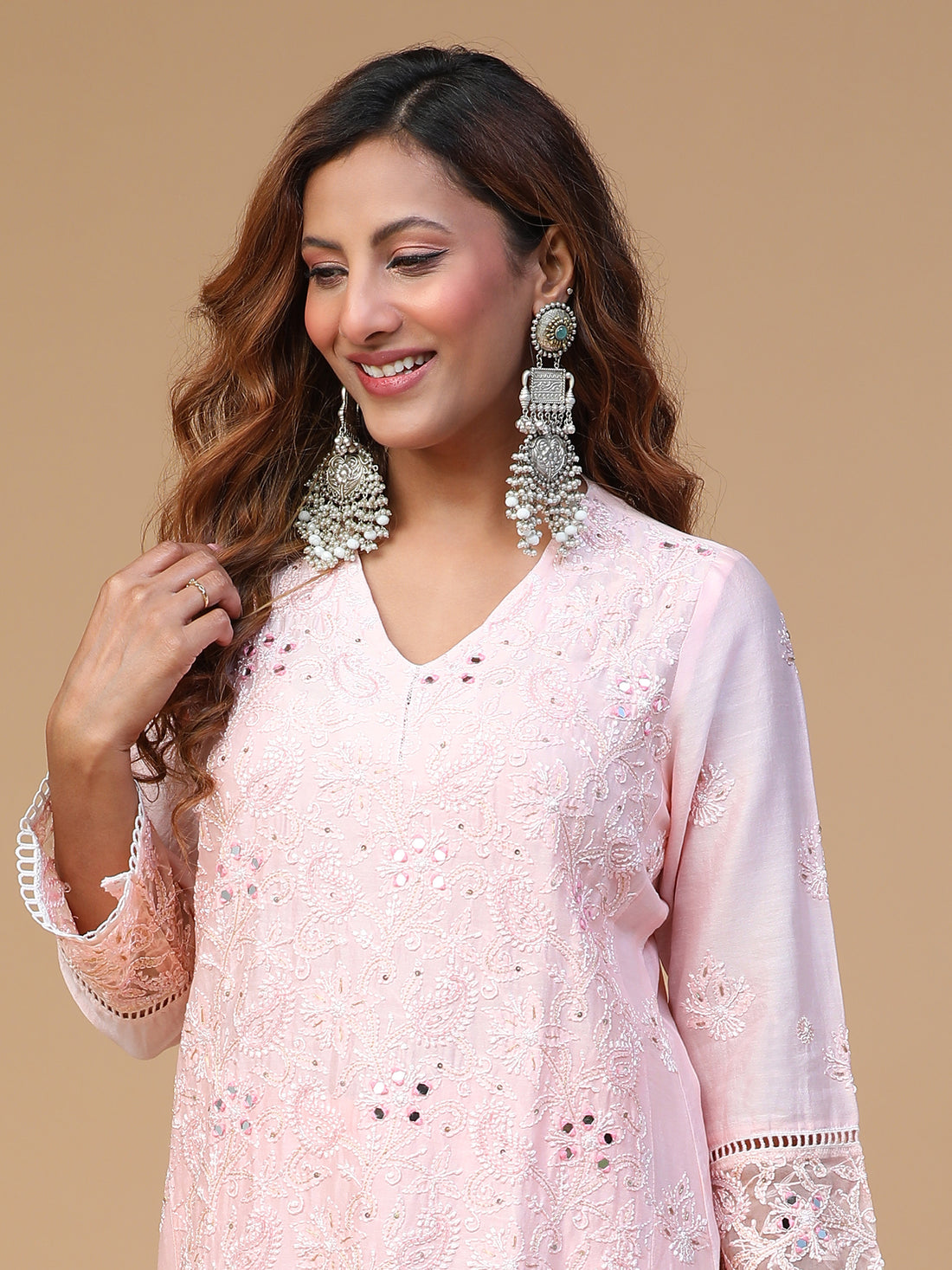 Semal Hand Embroidered Baby pink Chanderi V-Neck with Organza Border Lucknowi Chikankari Kurta Set CH0062