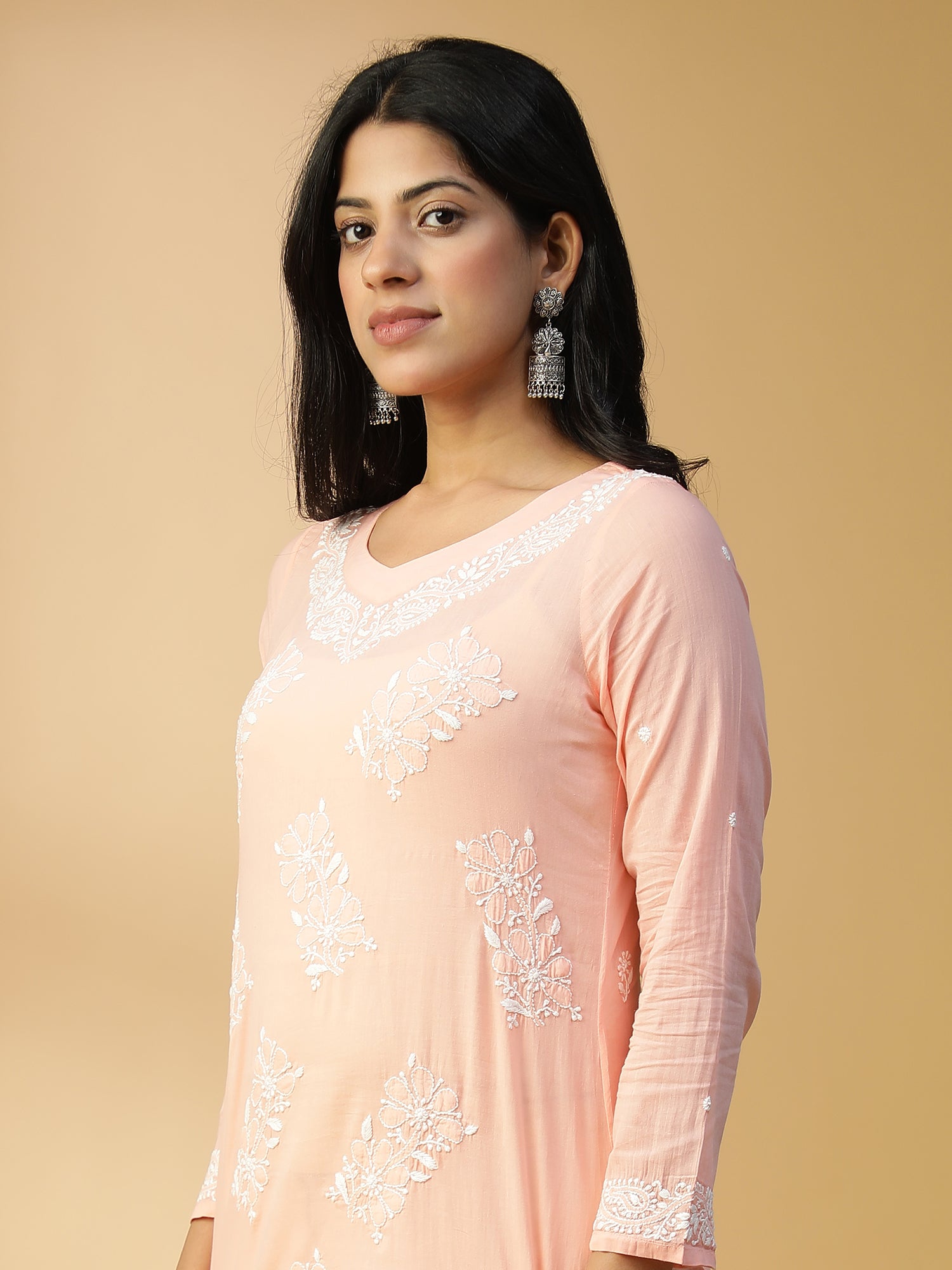 Hand Embroidered Lucknowi Chikankari Cotton Straight Peach Color Kurta CH0007B