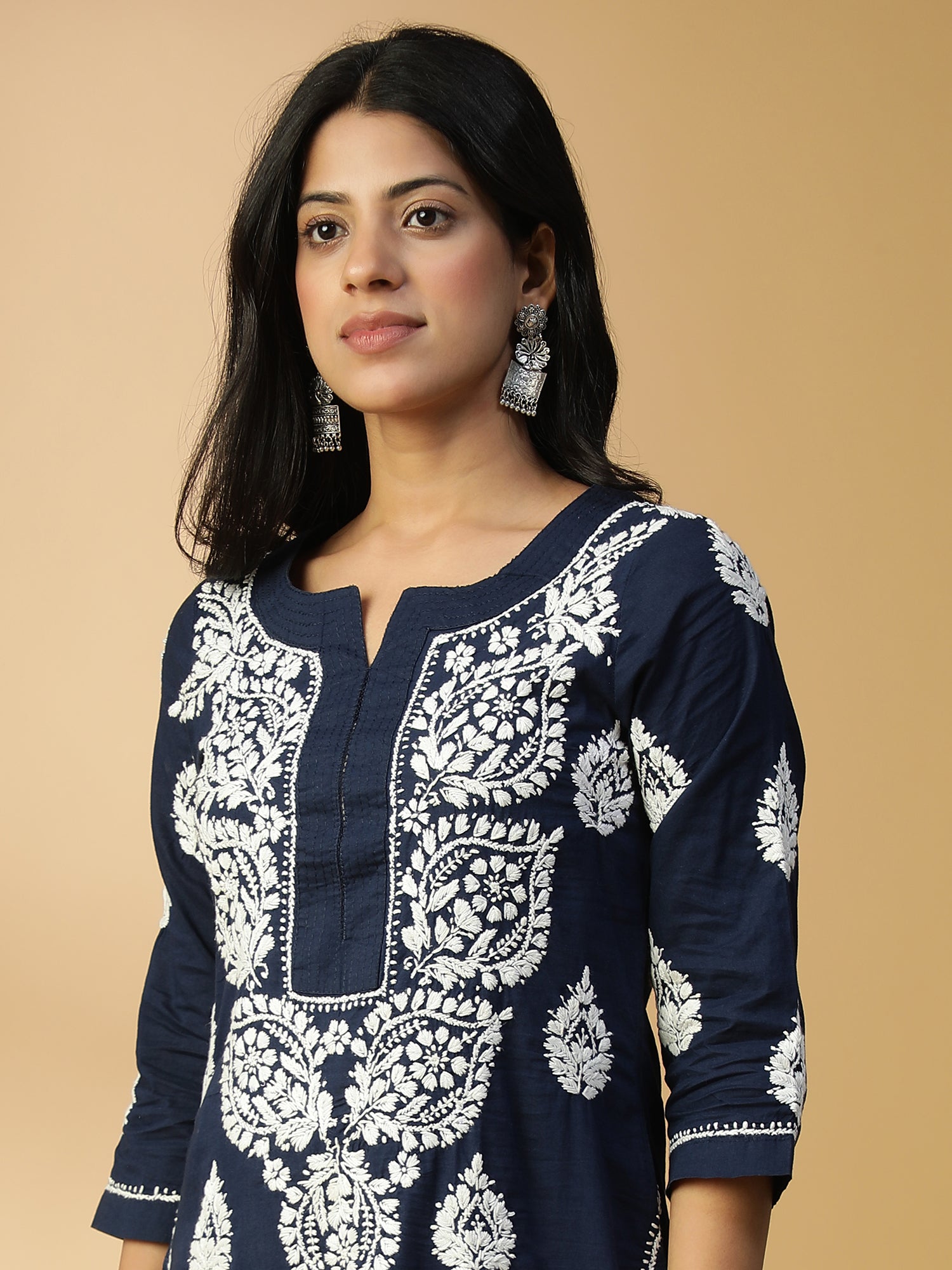 Hand Embroidered Graceful Navy Blue Chikankari Cotton Straight Lucknowi Kurta CH0155