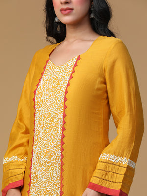 Chikankari Applique work detailing Chanderi Silk Kurta Set