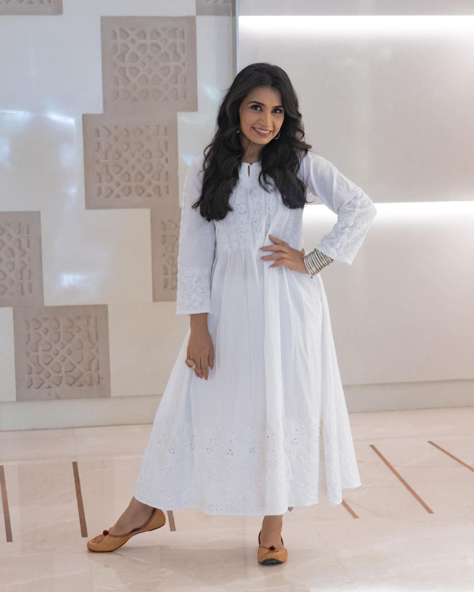 CHIKANKARI COTTON SLUB WHITE KALI KURTA