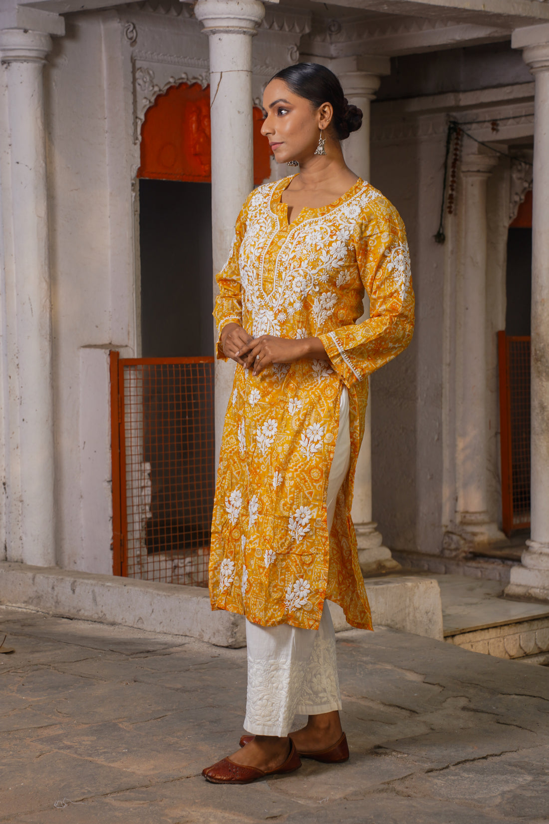 CHIKANKARI PRINTED MUL COTTON GOLD KURTA