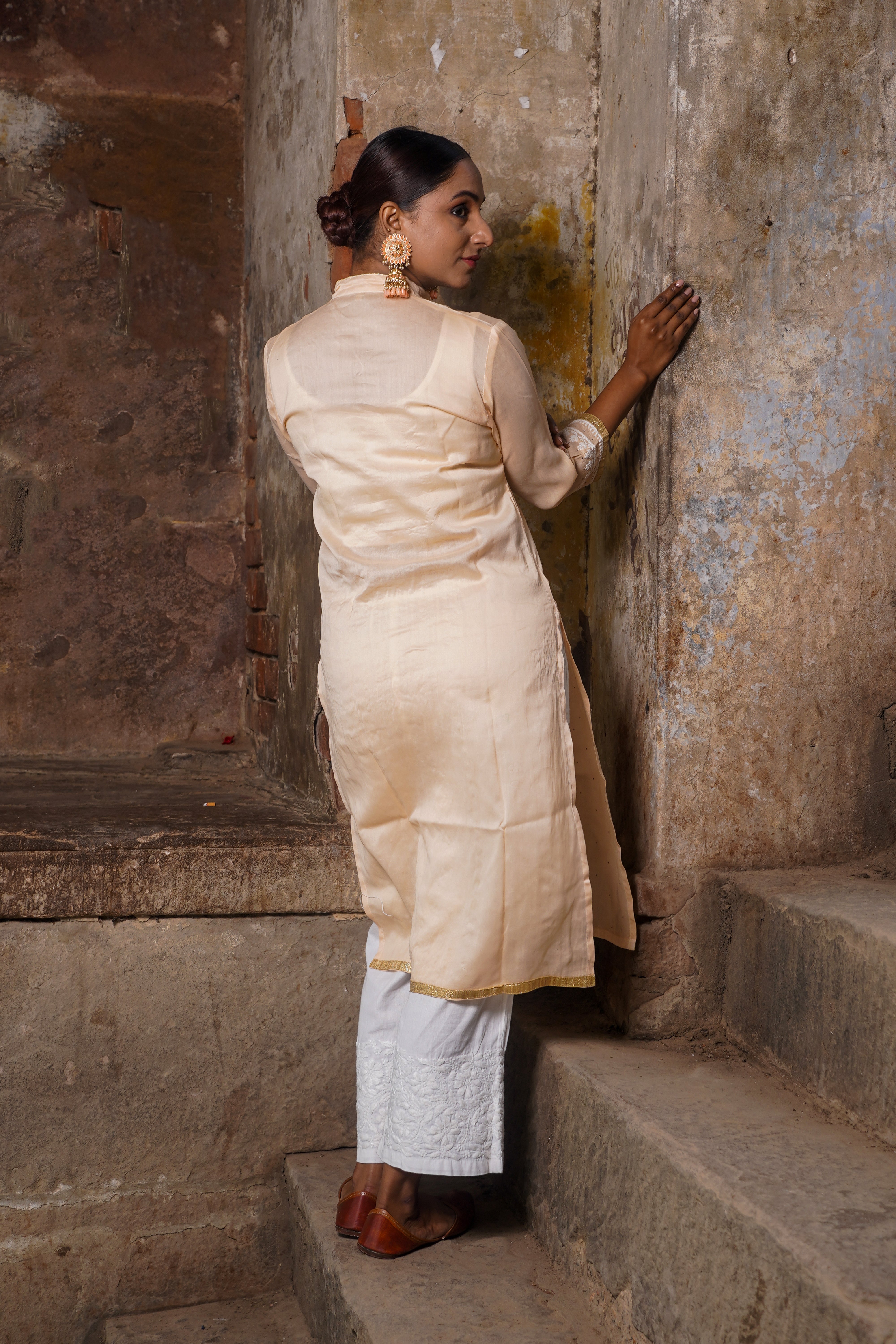 Semal Handicrafts Chikankari Chanderi kurta with Mukaish work