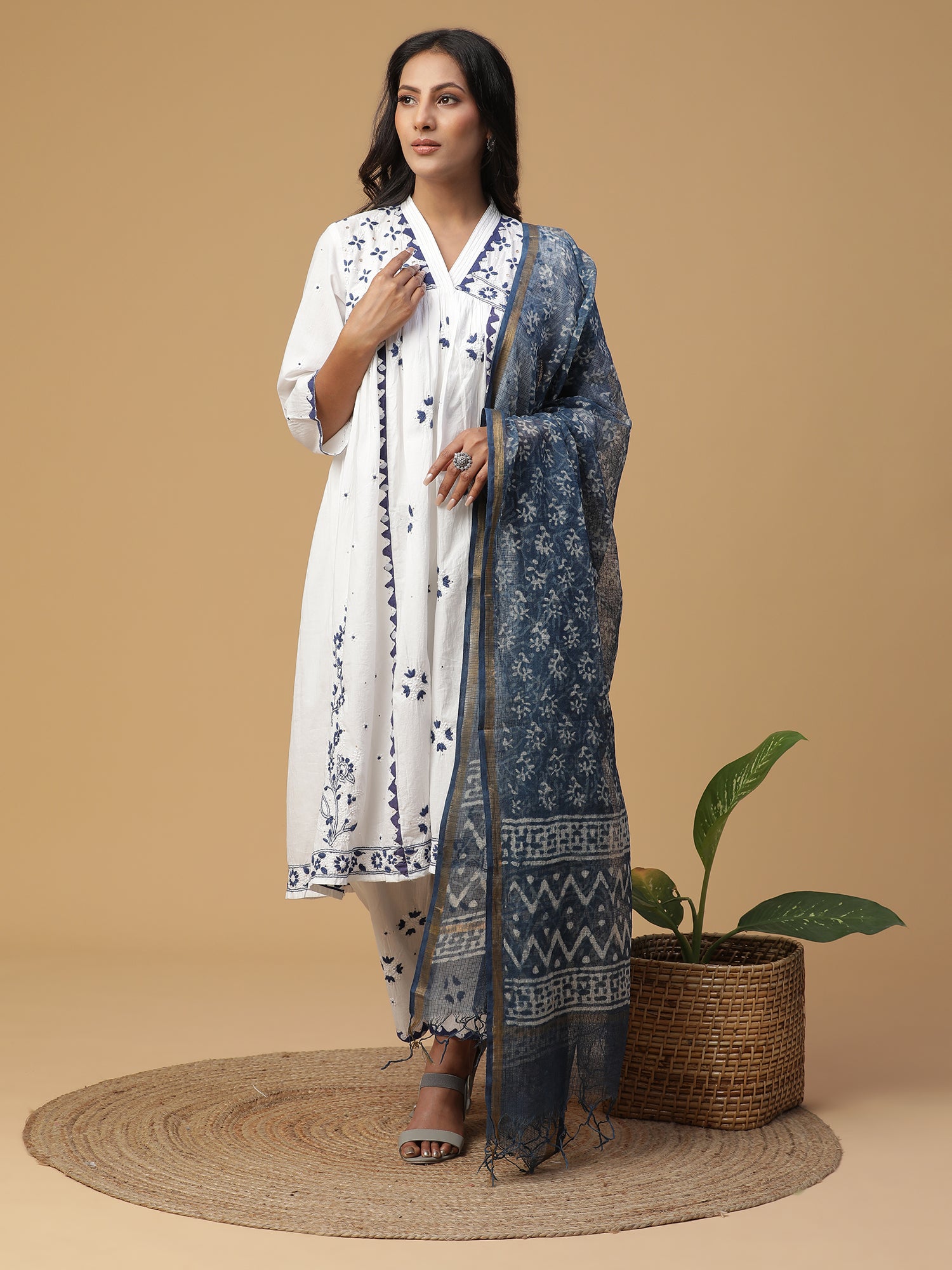 Indigo Chikankari V-neck gathered kurta set with Applique work