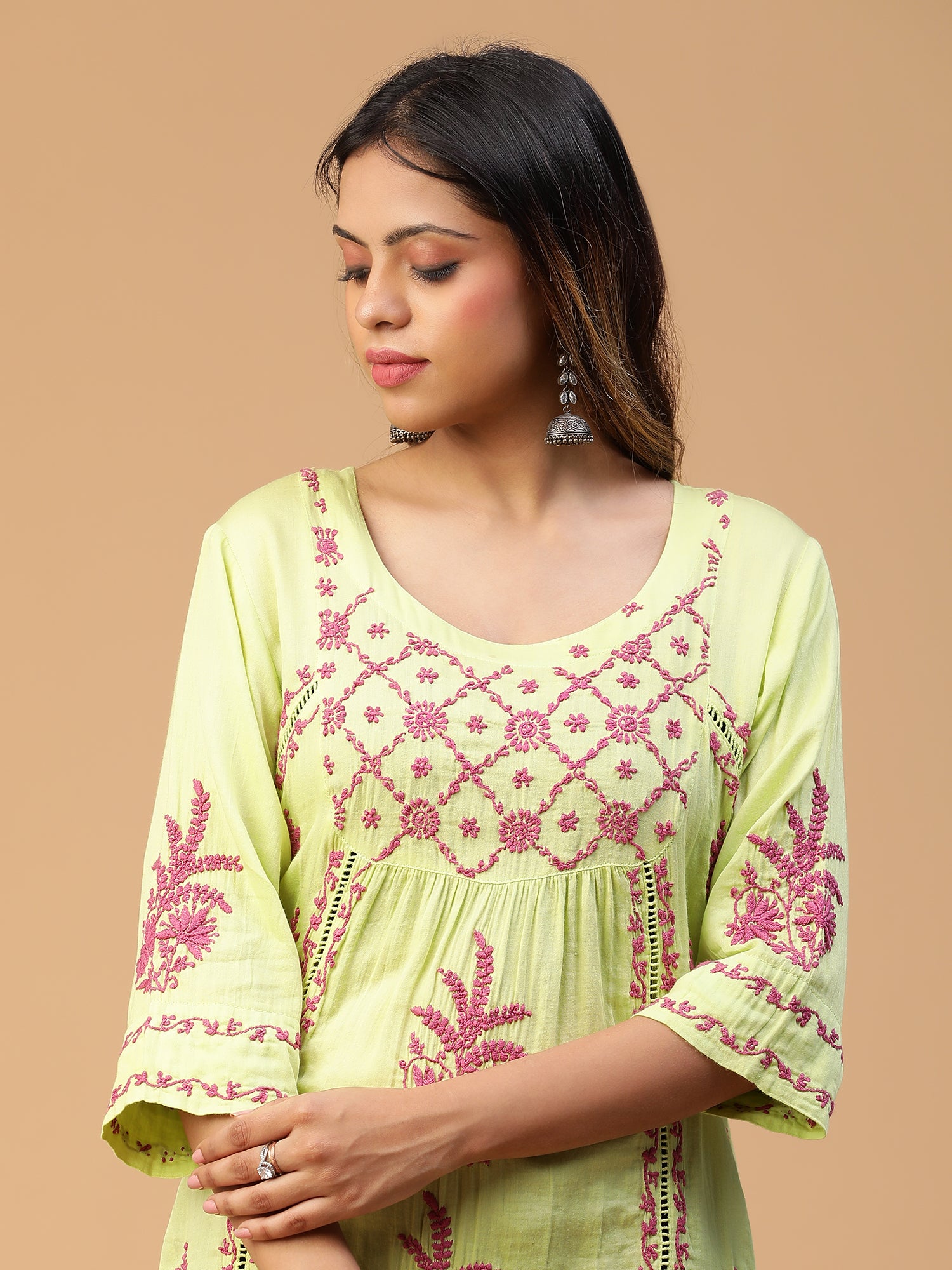 CHIKANKARI YOKE GATHER COTTON KURTA WITH LACE DETAILING